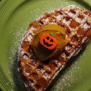 Chef's Choice Seasonal Waffle-🧇