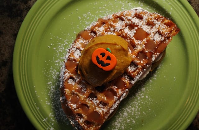 Chef's Choice Seasonal Waffle-🧇.
